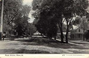 Dixon Illinois Peoria Ave Street Scene Antique Postcard K45676