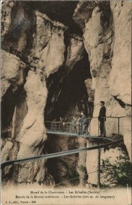 CPA LES ECHELLES Entree de la Grotte Interieure - Les Galeries (1195781)