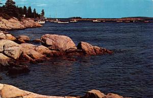 ME, Maine  CAPE NEWAGEN POINT & HARBOR  Southport Island  BOATS  Chrome Postcard