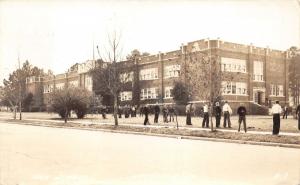 Valdosta Georgia~High School~Lots of Students in Yard~1941 RPPC-Postcard