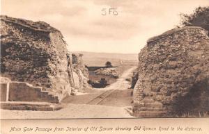 uk38949 main gate passage from interior to old sarum old roman gate uk lot 19 uk