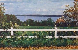 Peaceful Countryside along US Route 1 overlooking Casco Bay, Maine