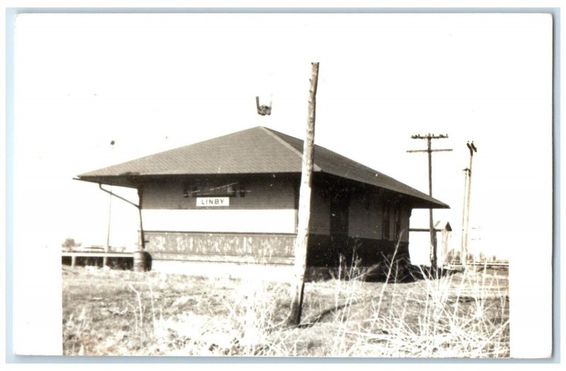 c1960's Linby Iowa IA Railroad Vintage Train Depot Station RPPC Photo Postcard