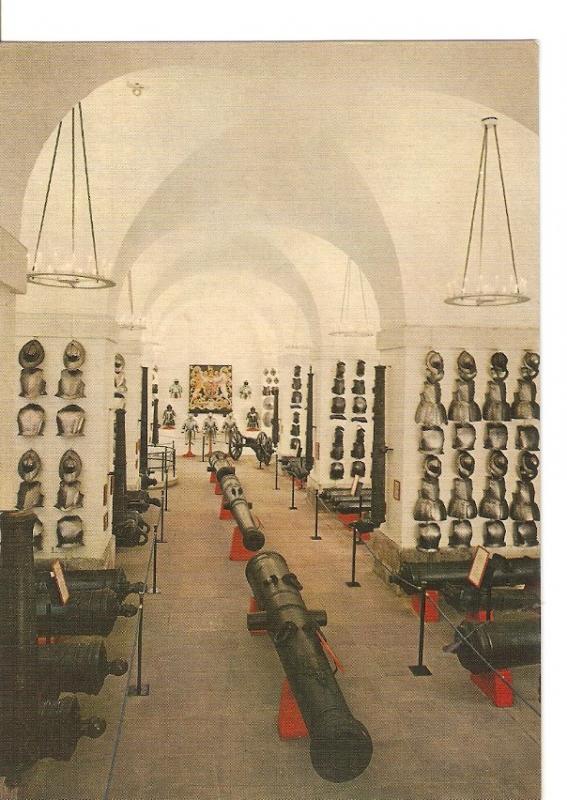 Postal 029803 : Tower of London. Armouries. Cannon Room