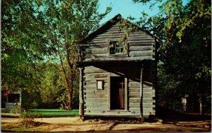 Illinois, Lincoln's New Salem - Samuel Hill Cabin - [IL-272]