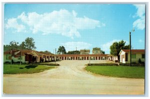 Custer South Dakota SD Postcard Rocket Court Building Exterior View 1960 Vintage