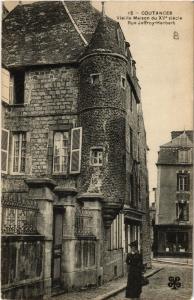 CPA COUTANCES - Vieille Maison du XVe siecle - Rue Jeffroy-Herbert (632872) 