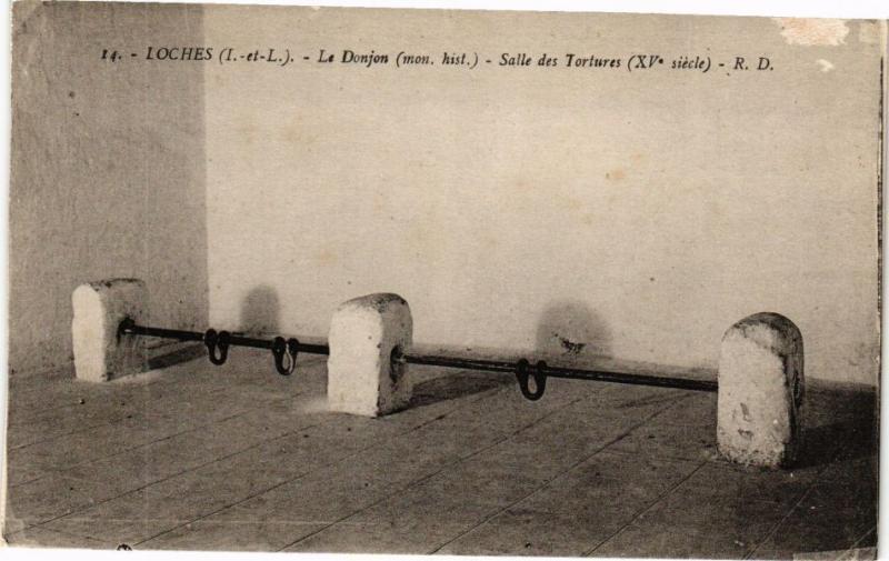 CPA LOCHES - Le Donjon (mon.hist) - Salle des Tortures.. (228572)