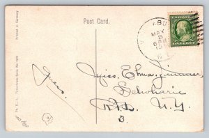 1910  Telegram   Romance Couple  Postcard