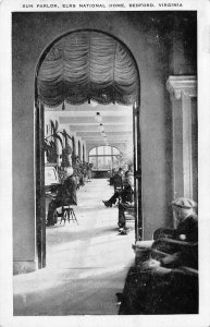 BEDFORD, VA Virginia    ELKS NATIONAL HOME~Men in SUN PARLOR     B&W Postcard