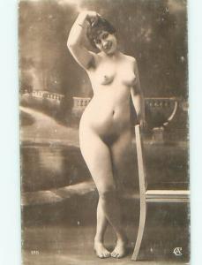 c1910 Risque NUDE ITALIAN GIRL POSING AT STUDIO IN ITALY AB7262