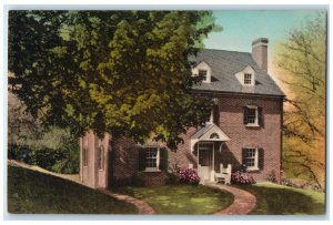 c1950's Lizora Hanes Economics Building Winston Salem North Carolina NC Postcard