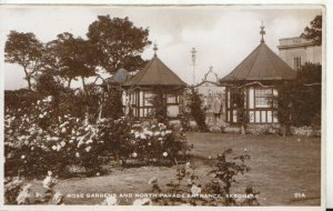 Lincolnshire Postcard - Rose Gardens & North Parade Entrance - Skegness  TZ11874