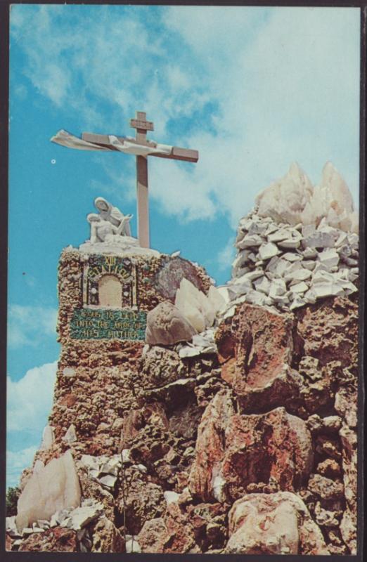 XIII Station Grotto of Redemption West Bend,IA Postcard BIN