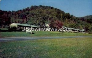 Boundary Tree Motor Court in Cherokee, North Carolina