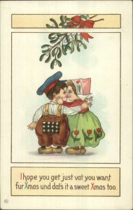 Christmas - Cute Dutch Kids Kiss c1910 Postcard - Stecher 316C