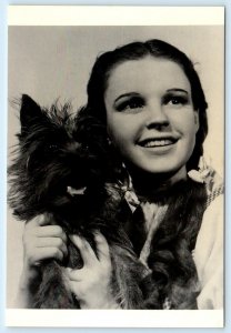 THE WIZARD OF OZ ~ Repro JUDY GARLAND Dorothy & Toto 1989 ~ 4x6 Postcard