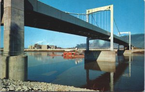 USA New Paseo Bridge Missouri River Kansas City Missouri Postcard 09.35