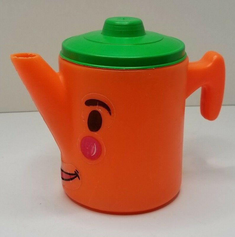 Vintage Empire Plastics 1968 Blowmold Watering Can Pitcher Toy