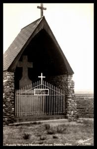 RPPC Father De Smet Monument Near Daniel Wyoming Vintage Photo Postcard G09