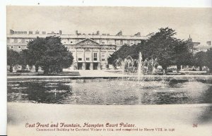 Middlesex Postcard - East Front and Fountain - Hampton Court Palace   ZZ3564