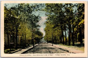 VINTAGE POSTCARD RUE BONAVENTURE STREET THREE RIVERS QUEBEC CANADA POSTED 1937