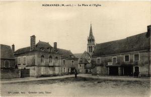 CPA MORANNES - La Place et l'Église (296840)