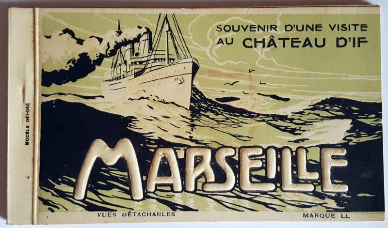 VINTAGE POSTCARDS PACK AND SOUVENIR-GUIDE OF CHATEAU D'IF (MARSEILLE)