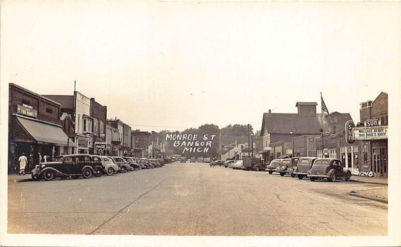 Bangor MI Monroe Street View Sun Movie Marquee Storefronts RPPC Postcard