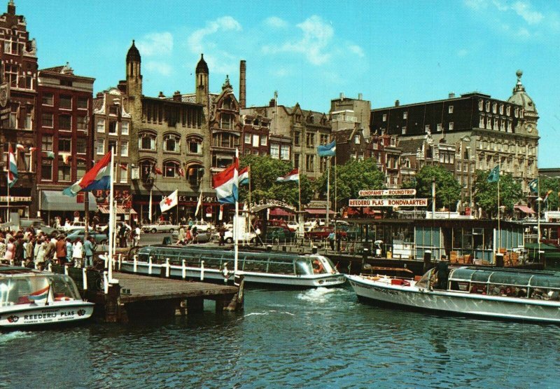 Amsterdam, Sailboats and Buildings Damrak Met Rondvaartboten, Vintage Postcard