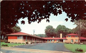 Elm Cris Motel Montgomery Road Ohio Route 3-22 Liberty 3c Stamp Postcard Vintage 