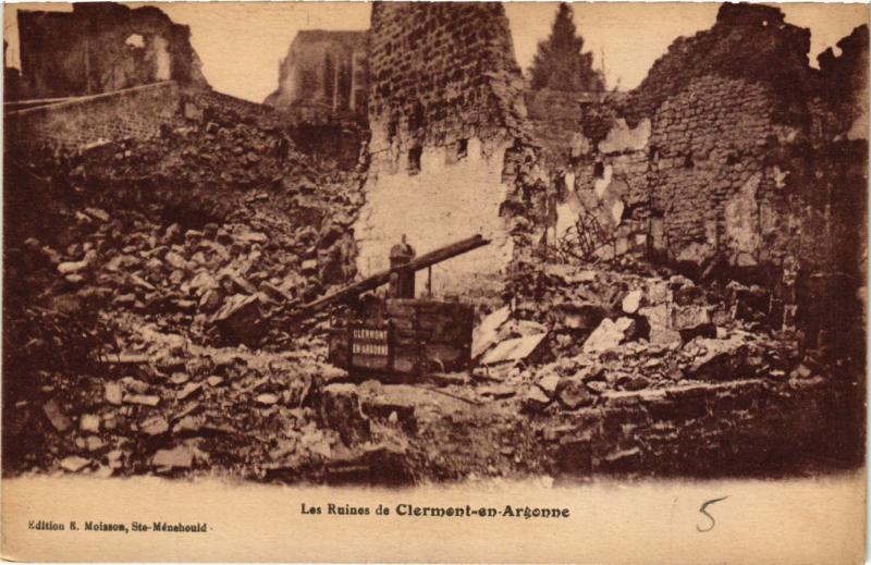 CPA Militaire, Les Ruines de Clermont en Argonne (277364)