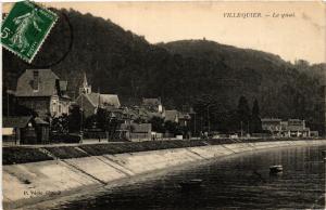 CPA VILLEQUIER Le quai (416000)