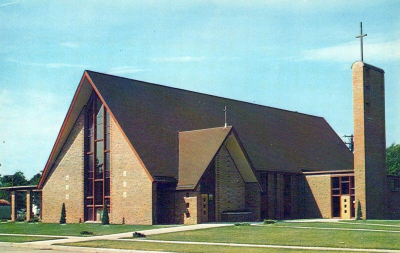 VINTAGE POSTCARD TRINITY LUTHERAN CHURCH AT WICHITA KANSAS MEMBER MISSOURI SYNOD