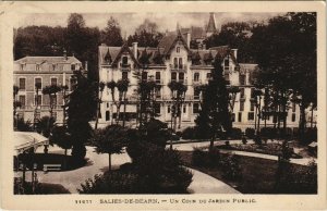 CPA SALIES-de-BEARN Un Coin du Jardin Public (1143285)