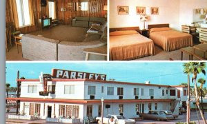 Vintage Postcard Recreation Hall & Rooms Parsley's Beach Motel St Petersburg Fla