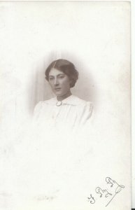 Ancestors Postcard - Real Photo of a Lady - Head and Shoulders - TZ12248