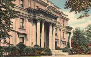 Vintage Postcard 1950's Vanderbilt Mansion National History Hyde Park New York