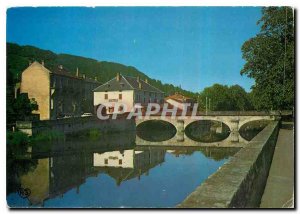 Postcard Modern Figeac Lot and Cele Les Bords du Pont Gambetta