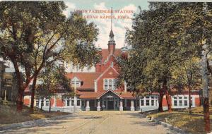 Cedar Rapids Iowa Union Passenger Station Antique Postcard J80951