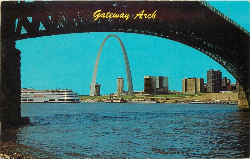 Gateway Arch As Seen From Under Eads Bridge St Louis Missouri United States Missouri Other Postcard Hippostcard