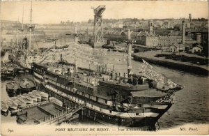 CPA Brest- Port Militaire , vue d'ensemble FRANCE (1025665)