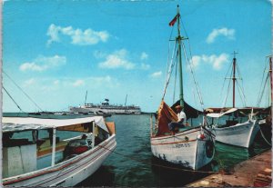 Aruba Sea View With Passenger Liner Vintage Postcard BS.26