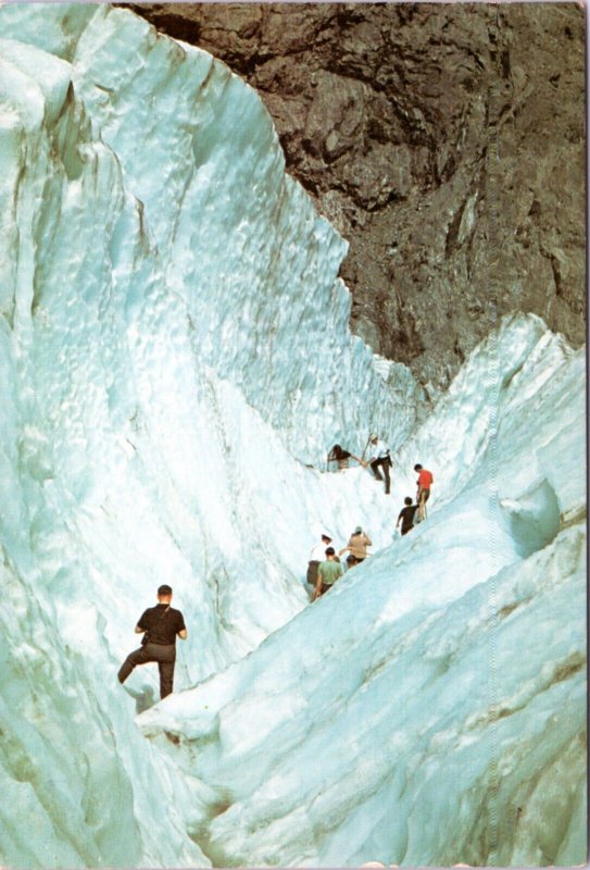 Postcard New Zealand - Franz Josef Crevasse