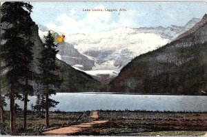 Postcard PANORAMIC SCENE Banff Alberta AB AJ3770