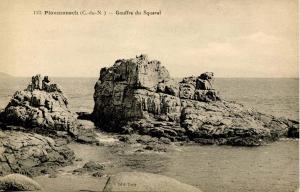 France - Ploumanach. Gulf of Squevel