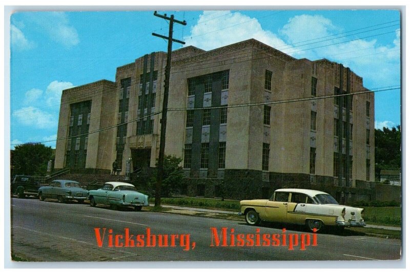 c1960 Courthouse Building Courthouse Museum Cars Vicksburg Mississippi Postcard