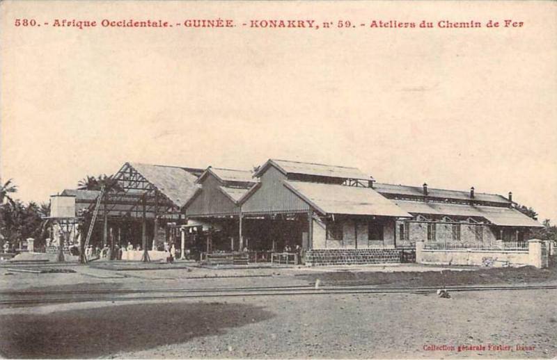 Guinée - Konakry - Ateliers du Chemin de Fer