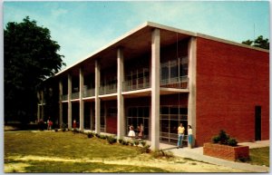 VINTAGE POSTCARD EARLY 1970s STUDENT UNION BUILDING MILLSAPS COLLEGE JACKSON MS