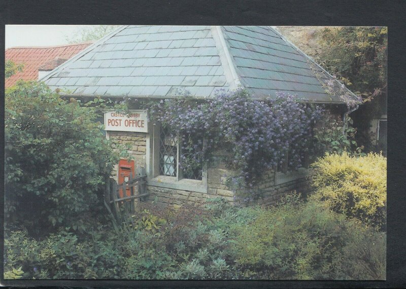 Northamptonshire Postcard - Castle Ashby Post Office   RR7562